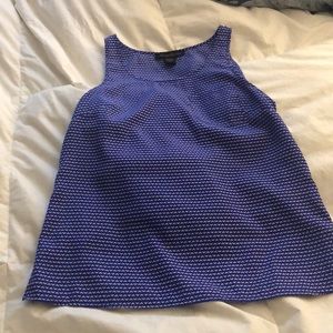 Blue and white patterned top!